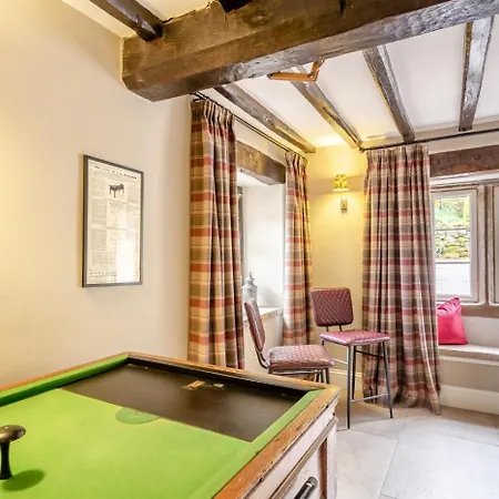 4 Bed In Norwood Oc-b35549 Сasa de vacaciones