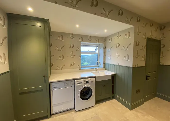 4 Bed In Norwood Oc-b35549 *